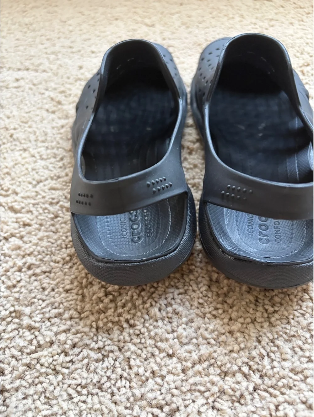 Crocs Men's Swiftwater Wave Sandals black size 9 M